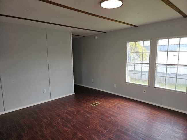 property at 21186 SE 29th St