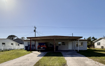 4410 19th St Cir W in Bradenton, FL - Building Photo - Building Photo