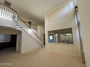 2980 Blazing Star Dr in Thousand Oaks, CA - Building Photo - Building Photo