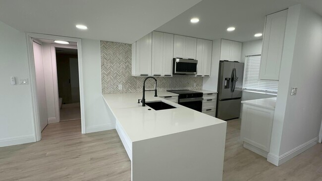 4483 Luxemburg Ct in Greenacres, FL - Building Photo - Building Photo