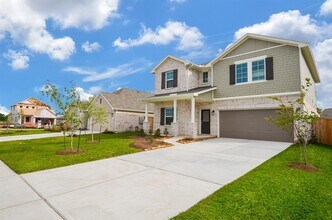 1607 Blue Cypress Dr in Rosenberg, TX - Building Photo - Building Photo