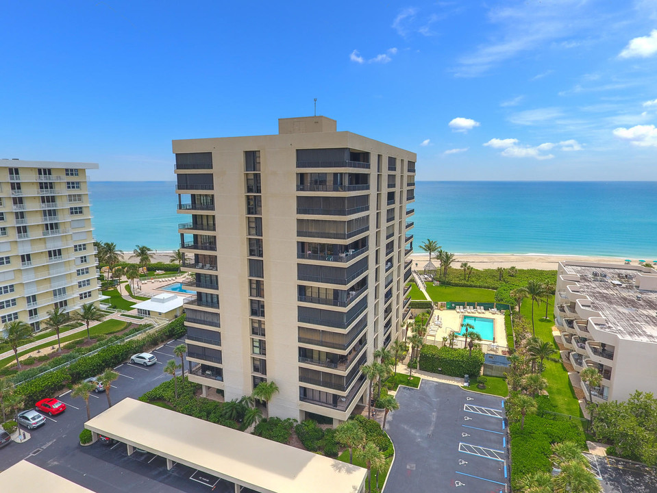 450 Ocean Dr-Unit -1101 in Juno Beach, FL - Building Photo