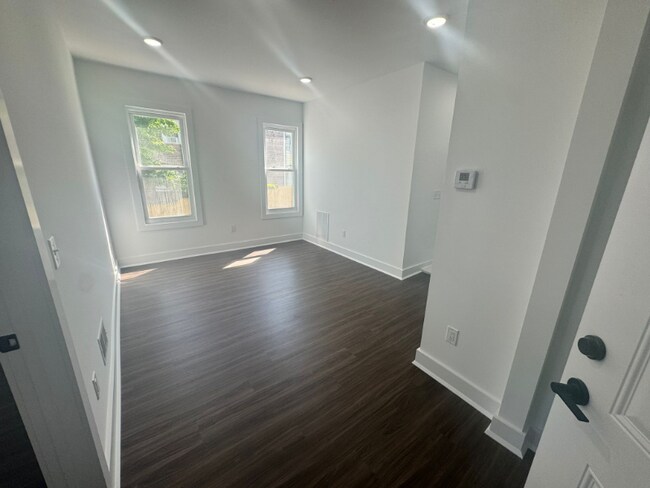 29 Mt Prospect Ave, Unit 1 in Belleville, NJ - Building Photo - Building Photo