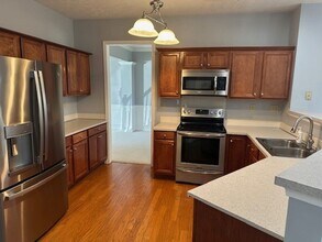 4087 Elora Ln in Lexington, KY - Building Photo - Building Photo