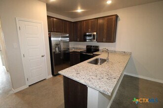 640 Pacific Crest Trl in Copperas Cove, TX - Building Photo - Building Photo