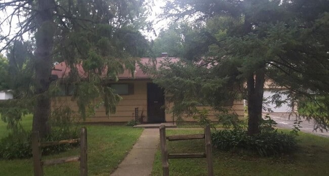 property at 1210 Blaine Dr