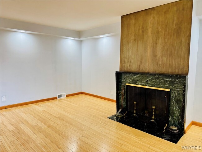 property at 82 North Dr