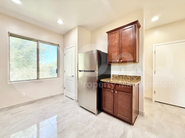 10631 E Sunflower Ln in Florence, AZ - Building Photo - Building Photo