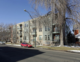 1700 Emerson St in Denver, CO - Foto de edificio - Building Photo