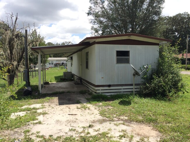 805 Peters St in Wildwood, FL - Building Photo - Building Photo