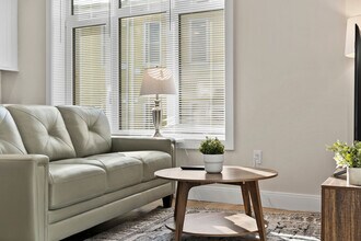 394 McGrath Hwy, Unit SI ID1364689P in Somerville, MA - Building Photo - Building Photo