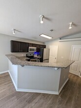 8450 Island Dr in Navarre, FL - Building Photo - Building Photo