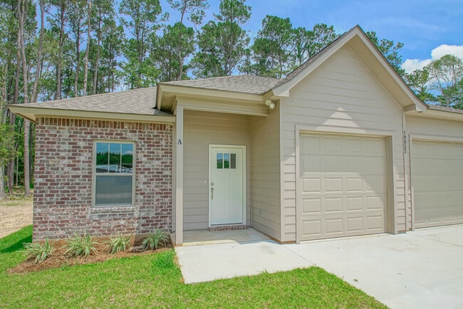 property at 19921 Grantham Rd