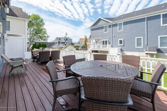 393 E Virginia Ave in Manasquan, NJ - Building Photo - Building Photo