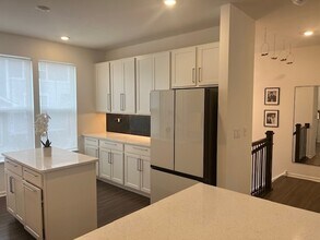 522 Wolverine Dr in Aurora, IL - Building Photo - Building Photo