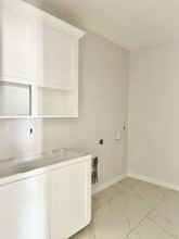 1006 Escondido Ln E, Unit A in Harlingen, TX - Building Photo - Building Photo