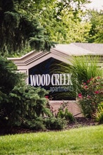 Wood Creek Apartments in Fort Wayne, IN - Building Photo - Building Photo