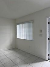 15125 SW 138th Terrace in Miami, FL - Building Photo - Building Photo