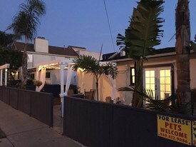 820 Alabama St in Huntington Beach, CA - Building Photo