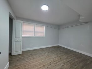 1621 E 74th Pl in Chicago, IL - Building Photo - Building Photo