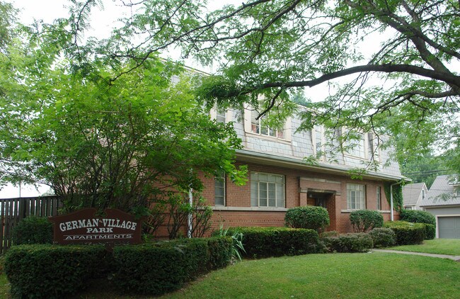20 E Deshler Ave in Columbus, OH - Building Photo - Building Photo