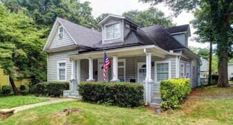 1033 Hemphill Ave NW