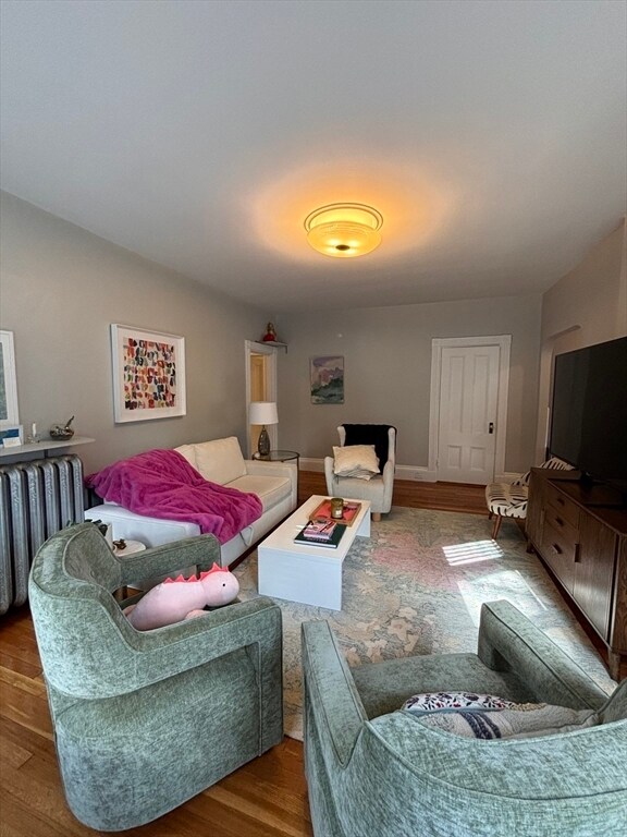 777 E 4th St-Unit -1 in Boston, MA - Building Photo - Building Photo