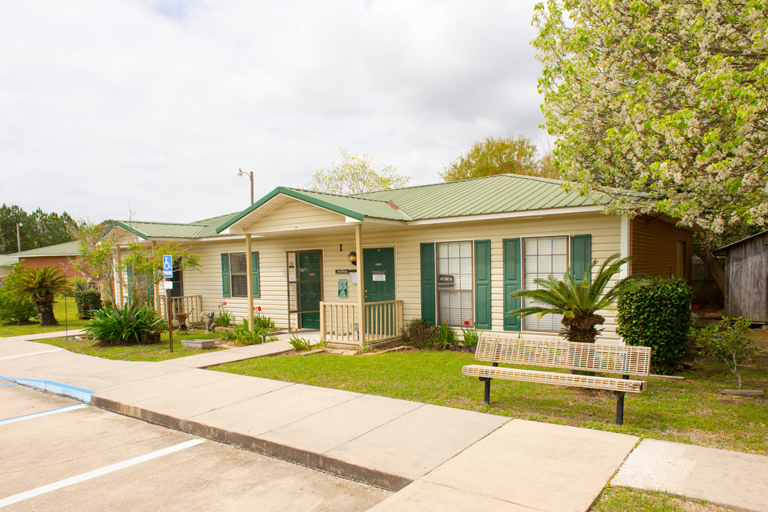 Bayview Estates in Orange Beach, AL - Foto de edificio