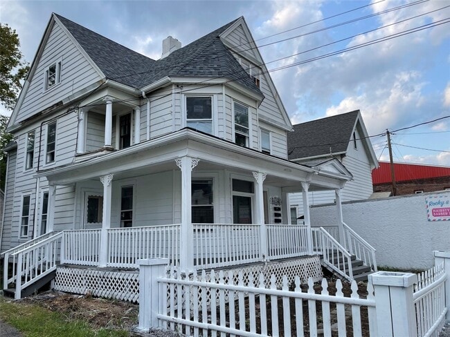 property at 507 Chenango St