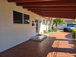 1191 W 53rd Terrace in Hialeah, FL - Building Photo - Building Photo