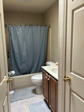861 Greenbriar Ln in Danville, PA - Building Photo - Building Photo