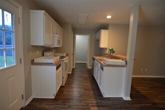 24131 Bar Kay Ln in Hockley, TX - Building Photo - Building Photo