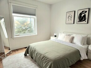 389 Lansdowne Ave in Toronto, ON - Building Photo - Building Photo