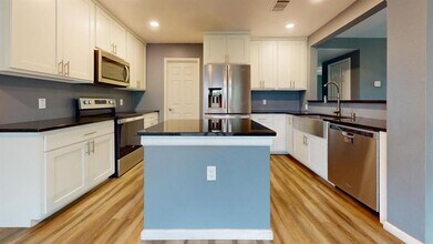 1308 Casa Blanca Cove in Round Rock, TX - Building Photo - Building Photo