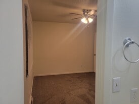 2613 34th Ave in Greeley, CO - Building Photo