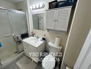 124 Browne St in Brookline, MA - Foto de edificio - Building Photo