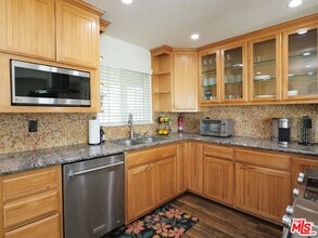 2501 Ralston Ln in Redondo Beach, CA - Building Photo - Building Photo