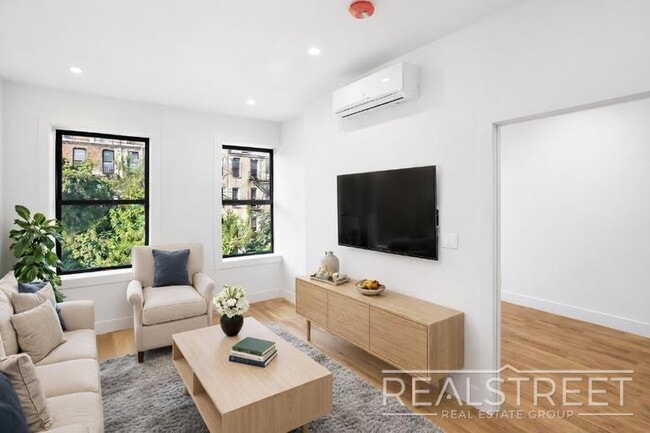 property at 1401 Dean St