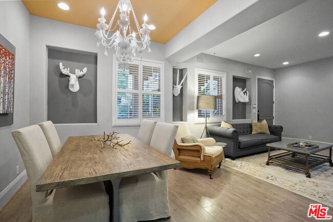 16123 W Sunset Blvd in Los Angeles, CA - Building Photo - Building Photo