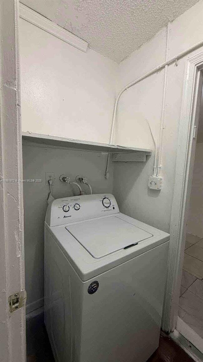 6473 SW 19th St in Pompano Beach, FL - Building Photo - Building Photo