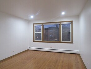 9201 S Pulaski Rd in Evergreen Park, IL - Building Photo - Building Photo