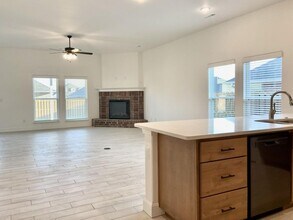 1010 Pink Lady Pl in Bentonville, AR - Building Photo - Building Photo
