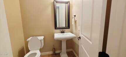 401 E Torrey Pines Pl in Chandler, AZ - Building Photo - Building Photo