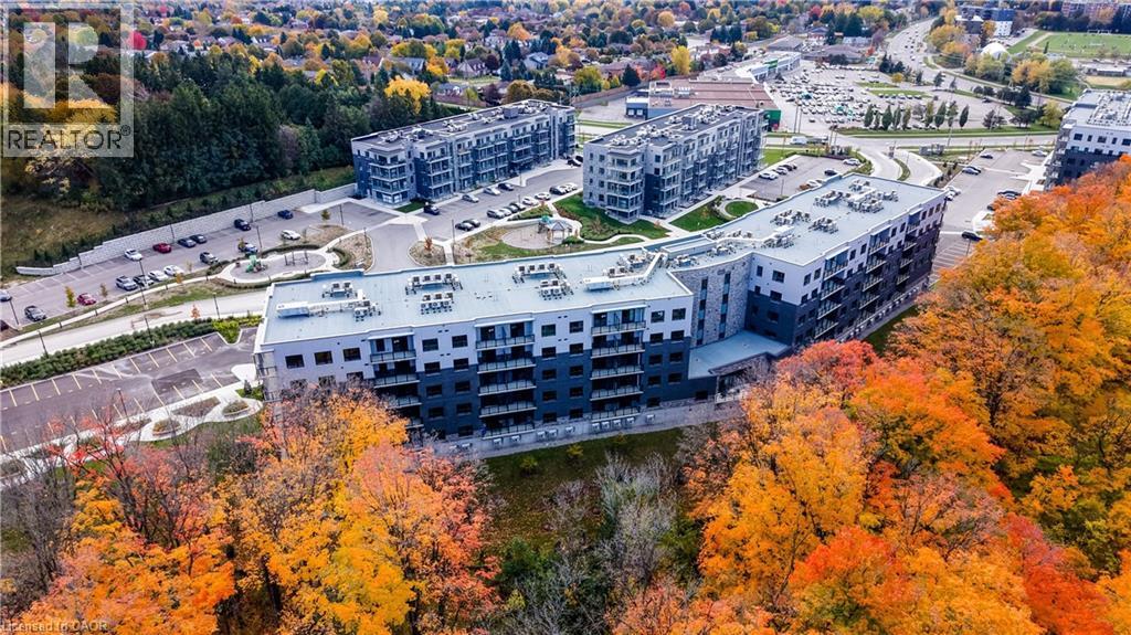 1100 Lackner Pl in Kitchener, ON - Building Photo