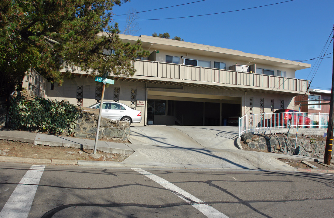 236 Laurel Pl in San Rafael, CA - Building Photo