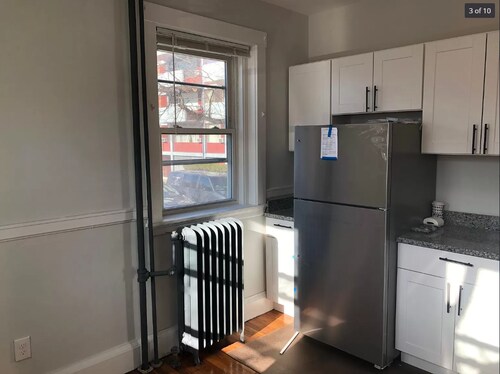 840 Massachusetts Ave-Unit -4 in Arlington, MA - Foto de edificio - Building Photo