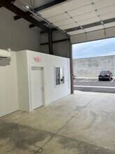 967 Lawnsdale Rd in Medford, OR - Building Photo - Building Photo