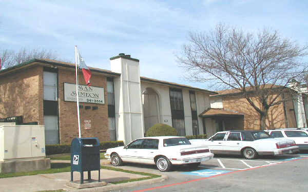 Legends on Lake Highlands in Dallas, TX - Foto de edificio - Building Photo