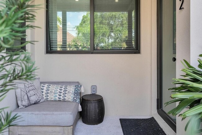 15 Ocean Breeze in Lake Worth Beach, FL - Building Photo - Building Photo