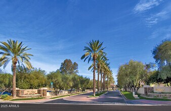 10477 N 101st Pl in Scottsdale, AZ - Building Photo - Building Photo